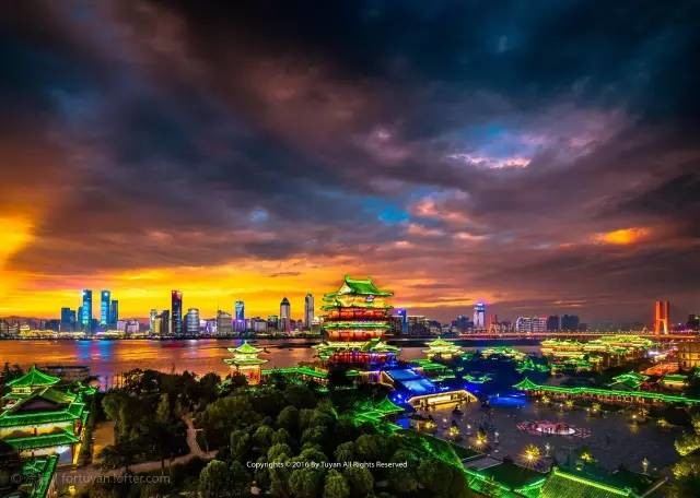 湖南美食探秘,地道湘菜烹饪详细指南