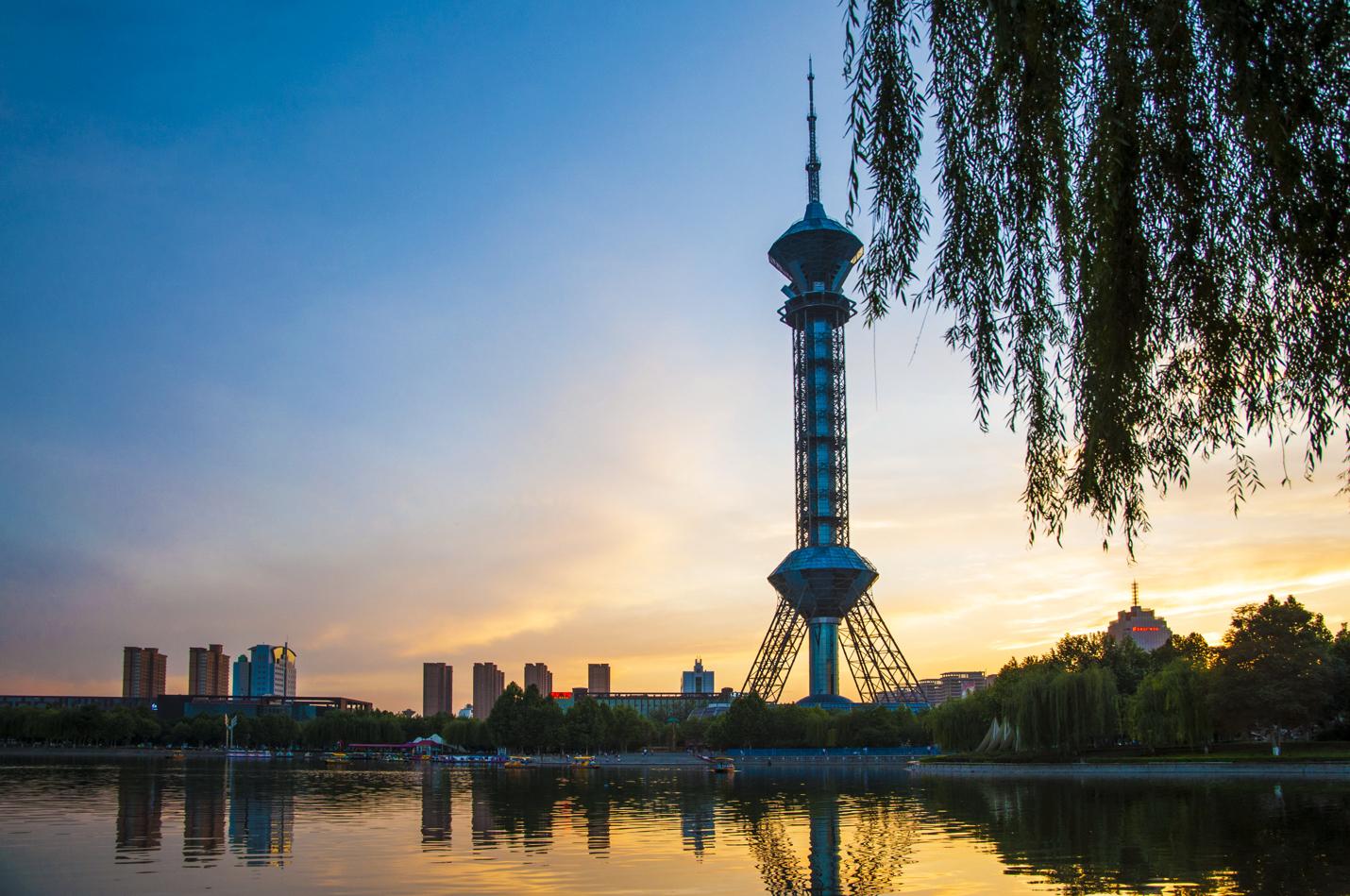 石家庄科技之光，未来高科技产品体验之旅